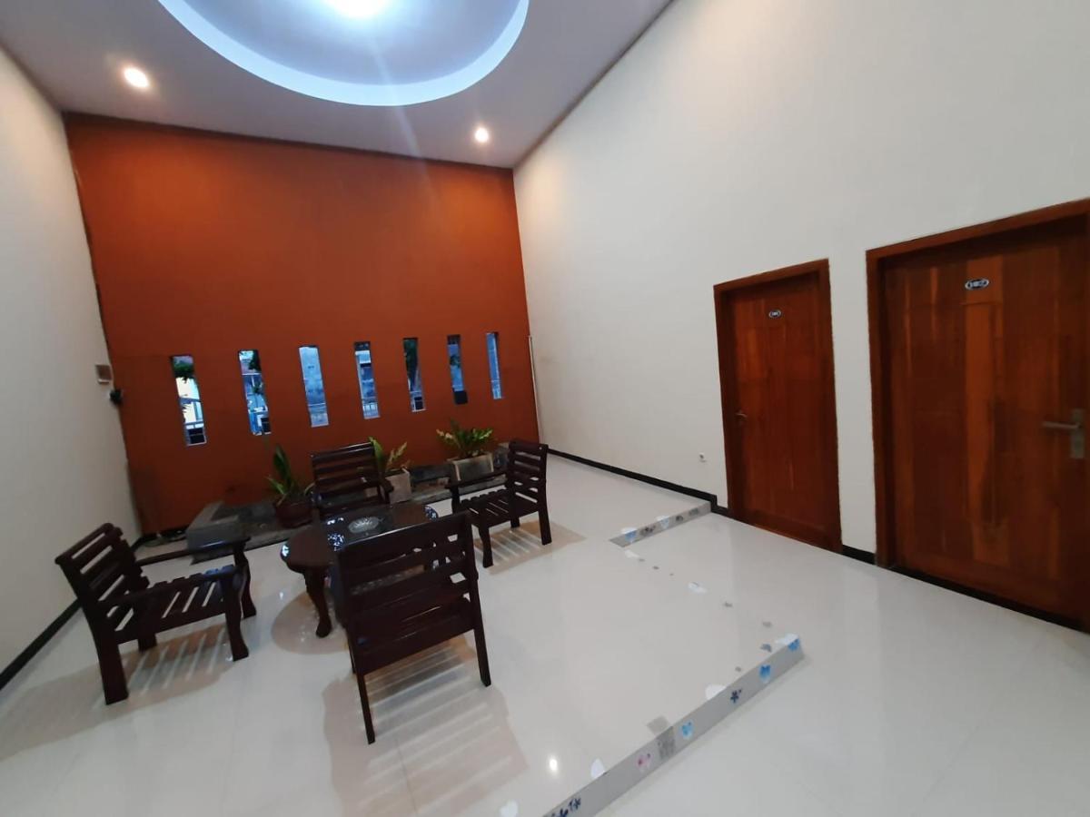 999 Khs 2 Homestay Gilimanuk Extérieur photo