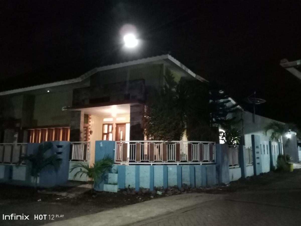 999 Khs 2 Homestay Gilimanuk Extérieur photo