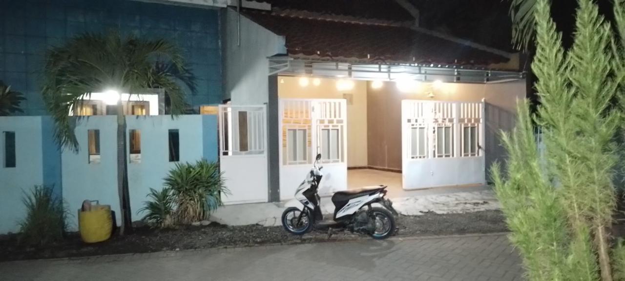 999 Khs 2 Homestay Gilimanuk Extérieur photo